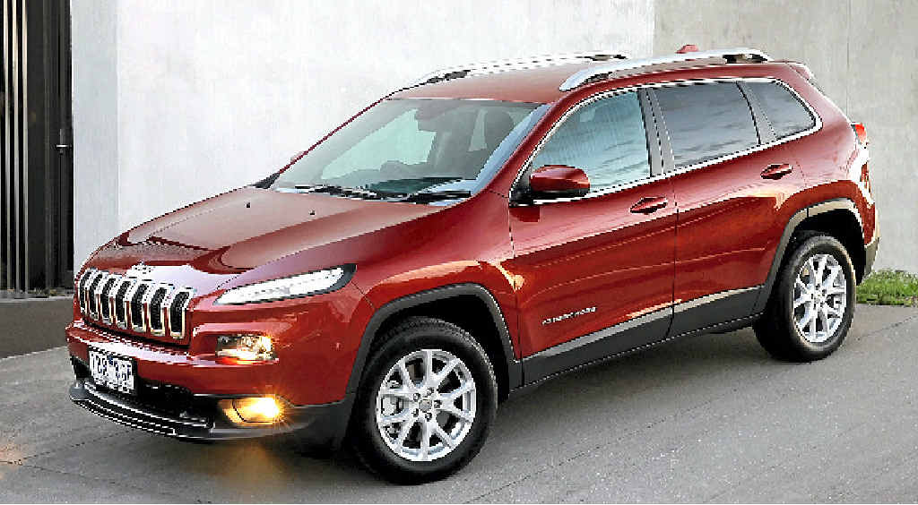 The 2014 Jeep Cherokee Longitude The 2014 Jeep Cherokee Longitude